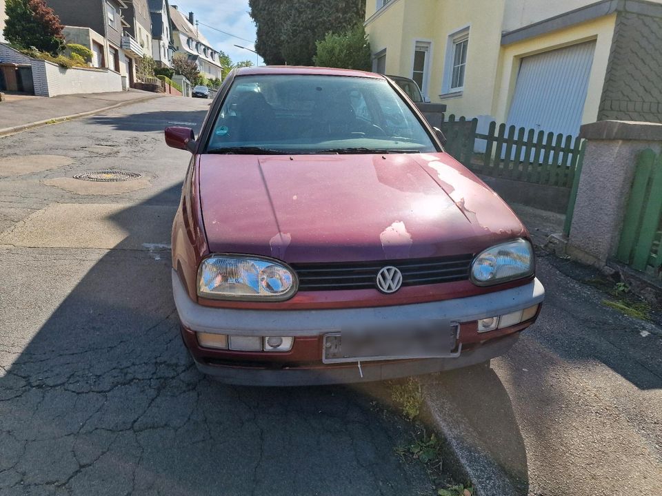 Golf 3 1,8 in Kirchen (Sieg)