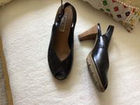 Paul Green Pumps Sandalen Peep Toes Gr. 5/38 wie NEU Rheinland-Pfalz - Monzingen Vorschau