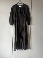 Wunderschönes Ba&sh Kleid schwarz 36 Düsseldorf - Stadtmitte Vorschau