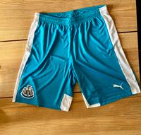 Newcastle United , Puma Shorts Saison 15/16, Größe L Pankow - Prenzlauer Berg Vorschau