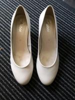 Gabor Brautschuhe 39 Hochzeitsschuhe hohe Schuhe weiß Nordrhein-Westfalen - Velbert Vorschau