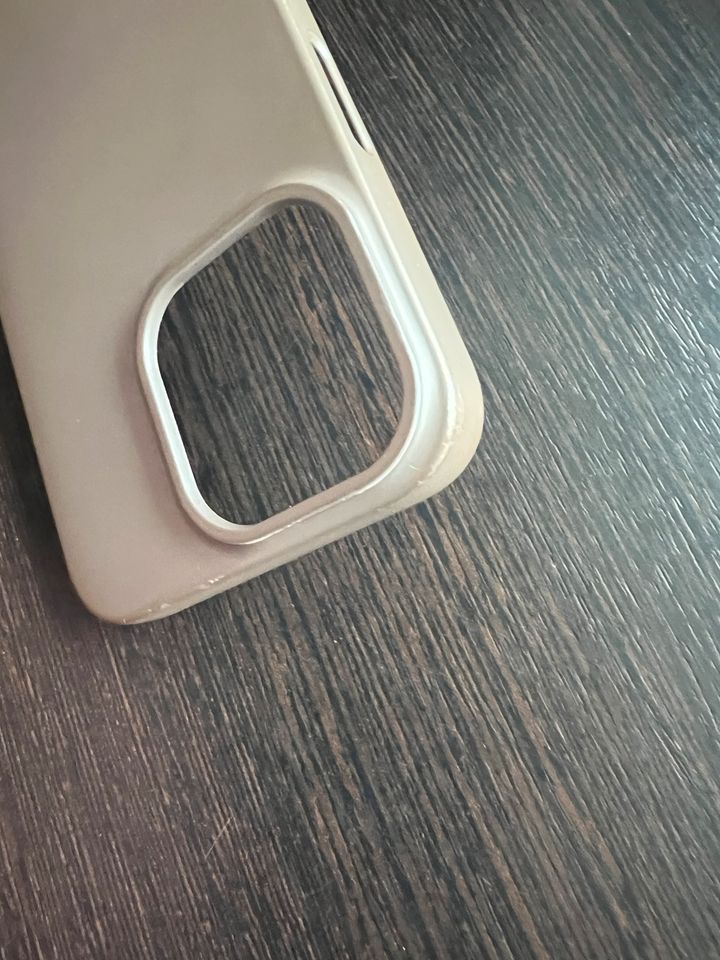 Nudient Thin Case Clay Beige für IPhone 13Pro in Schmelz