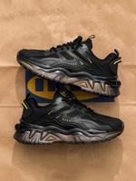 Stylish & High-Performance Men’s Sport Shoes Stuttgart - Zuffenhausen Vorschau