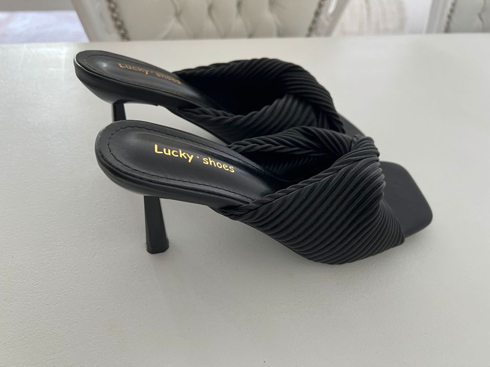 Damen Sandalen Sandaletten Gr 38 schwarz neu in Dortmund