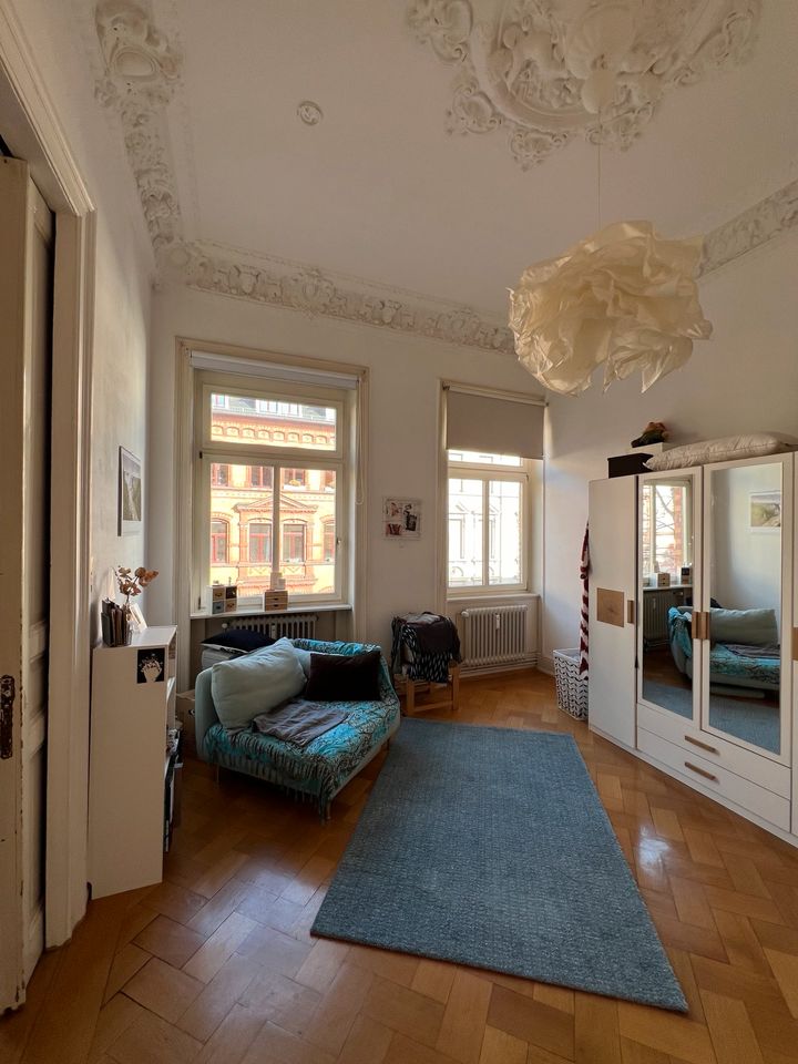 Traumhafte 2 Zimmer-Altbauwohnung in zentraler Lage (65185 WI) in Wiesbaden