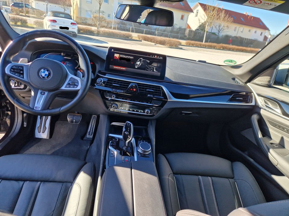 BMW 550ix | Service und Garantie bis 6/26 oder 110.000km in Vaterstetten