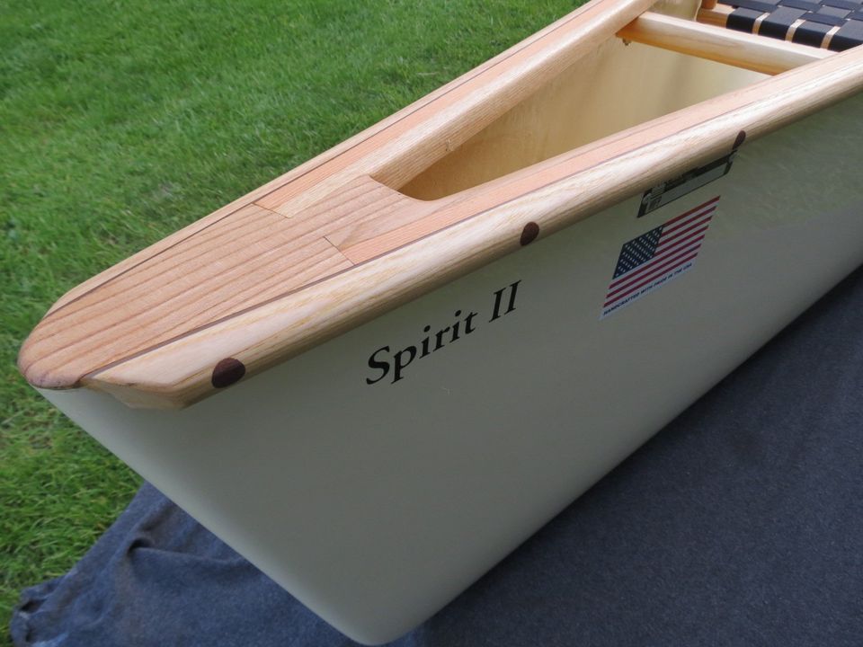 Spirit 2 Tuf-Weave Wood Wenonah Canoe USA leichter Kanadier Kanu in Malchin