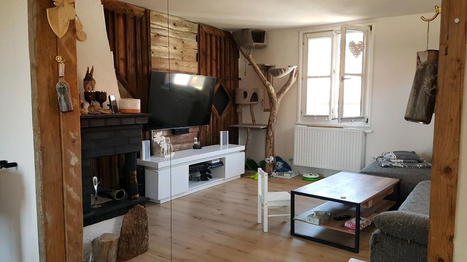 Sonnige helle 3 Zimmer Wohnung mit Balkon in Scheidegg