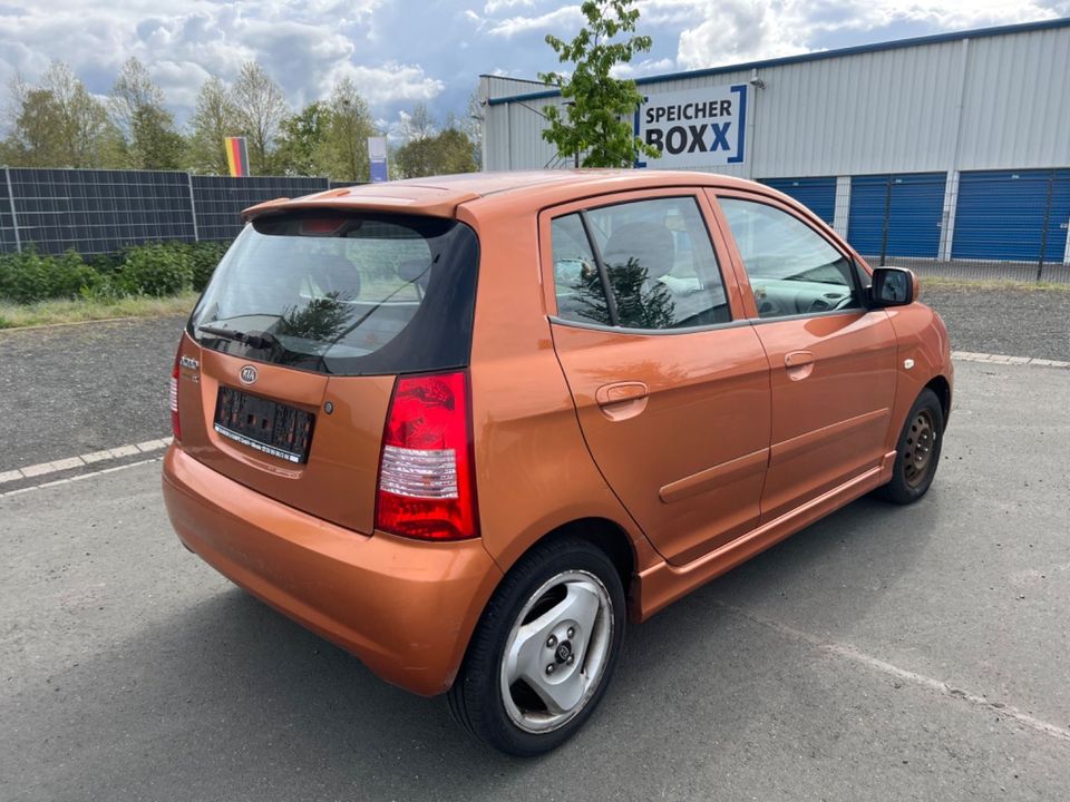 Kia Picanto 1.1 EX,Klimaanlage in Gießen