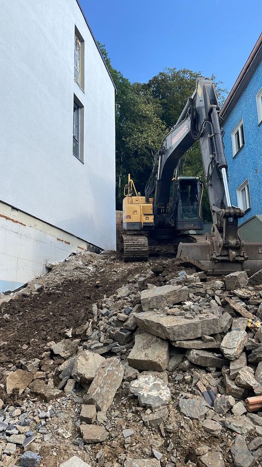 Bagger- und Ausschachtungsarbeiten, Kanalbau, Zaunbau in Dortmund