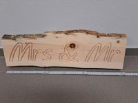 Mrs & Mr, Zirbenholz, Hochzeitsdeko Baden-Württemberg - Herbrechtingen Vorschau
