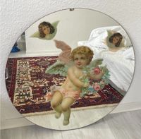 round angel mirror / runder Spiegel mit Engelsbildern Berlin - Charlottenburg Vorschau