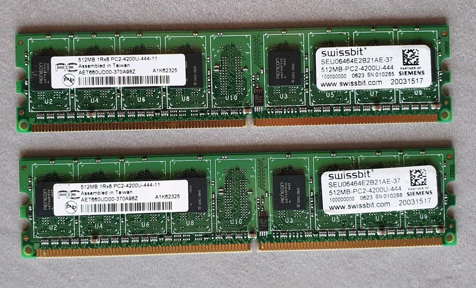 2 x Arbeitsspeicher DDR2 512MB 1Rx8 PC2-4200U-444-11 in Merzig