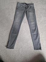 Only Jeans grau mit Zipper am Bein Niedersachsen - Wedemark Vorschau