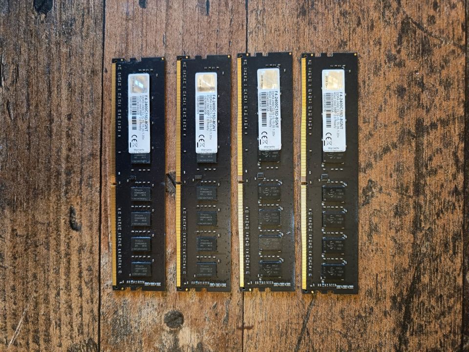 4x4GB RAM G.Skill Value DDR4-2400 DIMM CL15 in Ennepetal