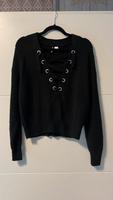 Schwarzer H&M Pullover mit Schnürung in Größe S/36 Osterholz - Tenever Vorschau