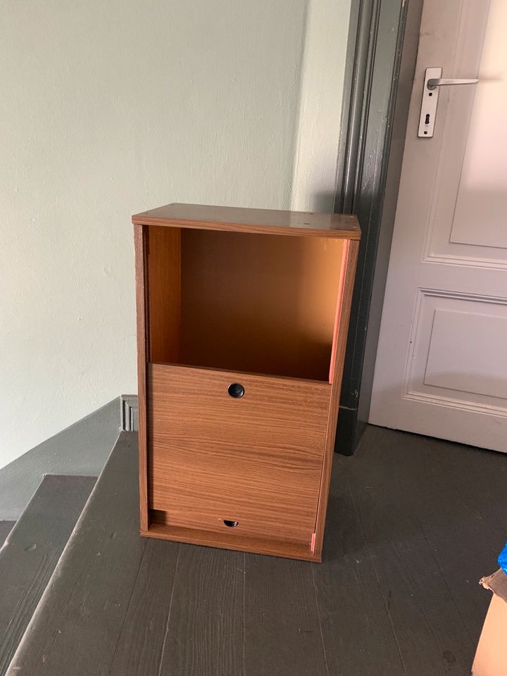 Schrank Regal String DDR mid Century Teak Kommode in Hamburg