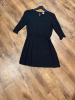 Kleid kurz Mini schwarz 36 Schlitz am Rücken 3/4 Arm Nordrhein-Westfalen - Rahden Vorschau