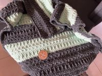 Babydecke aus weicher Kuschelwolle grau/ mint gehäkelt handmade Nordrhein-Westfalen - Bedburg Vorschau