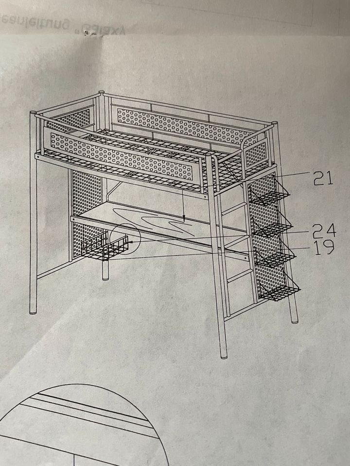 Hochbett Metal mit Schreibtisch in Lichtenfels