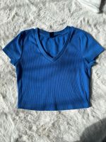 Blaues T-Shirt mit V Ausschnitt Niedersachsen - Laatzen Vorschau