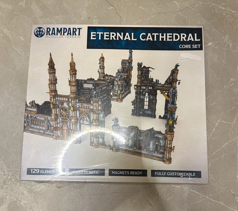 Rampart Design modulares Tabletop terrain Eternal Cathedral 40k in Hamburg