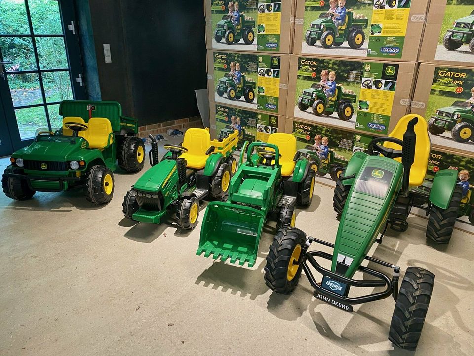 John Deere HPX Gator, Kinderfahrzeug mit Batterie, Vorführer in Dorfen