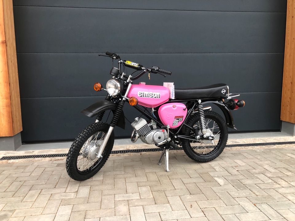 SIMSON S51 ENDURO 4- Gang NEUAUFBAU 12 Volt Vape, 60 km/h Papiere in Crimmitschau