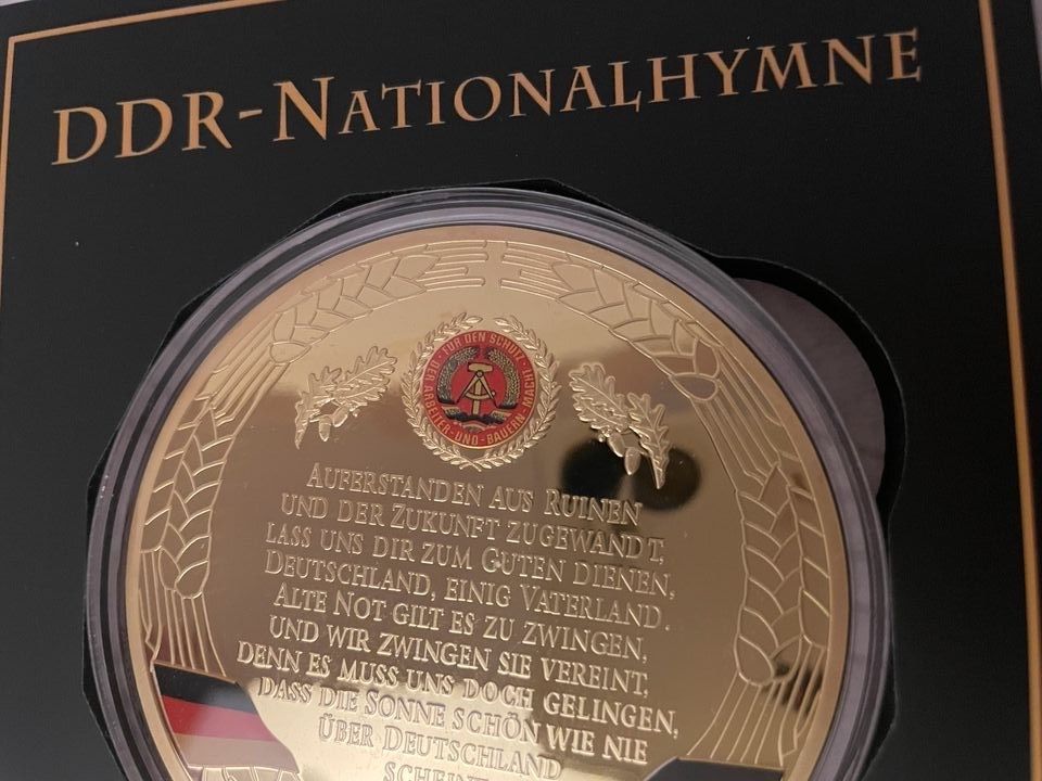 Gigantenprägung "Nationalhymne der DDR" Set Münzen Medaillen in Düsseldorf