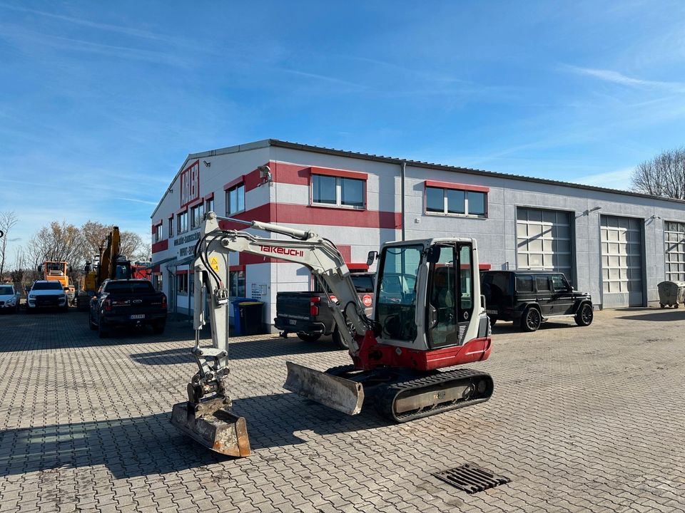 Takeuchi TB235 Minibagger Powertilt MS 03 hydr. 3 Löffel in Aichach