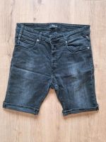 Replay Jeansshorts/ Jeans / Shorts Gr.32 *neuwertig* Rheinland-Pfalz - Andernach Vorschau
