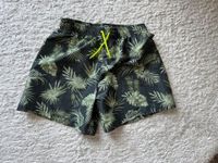 Badeshorts Hawaii H&M Gr. 170 Neu!!! Hessen - Hünstetten Vorschau