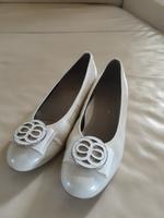 Ara Ballerinas Lack creme Gr. 7 Niedersachsen - Dassel Vorschau