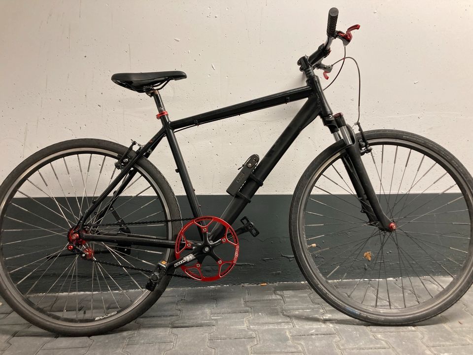 Umgebautes Single Speed Fahrrad von Hercules in Darmstadt