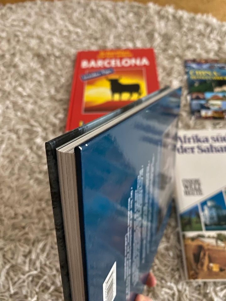 Reisebücher,Reiseführer Afrika,China,Barcelona,England und Irland in Leipzig