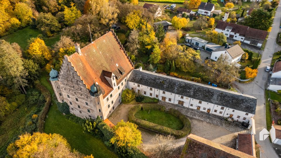 Schloss Eggersberg: Historischer Glanz und vielseitige Nutzungsperspektiven in Riedenburg