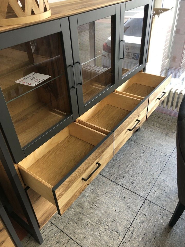 Highboard massiv Furnier Eiche Natur geölt in Bad Oeynhausen