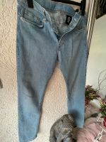 ❤️ &Co Herren Jeans Slim Low waist Gr.32/32 hellblau❤️ Nordrhein-Westfalen - Gelsenkirchen Vorschau