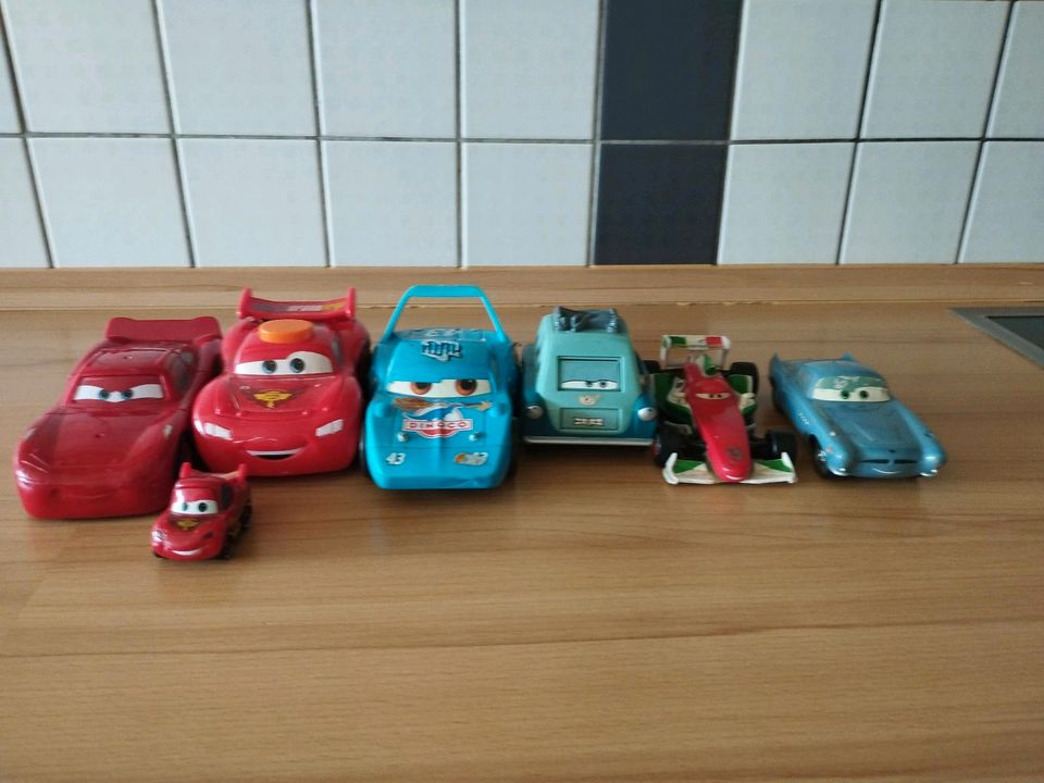 Cars 7 Kinder Spielzeugautos in Schönaich