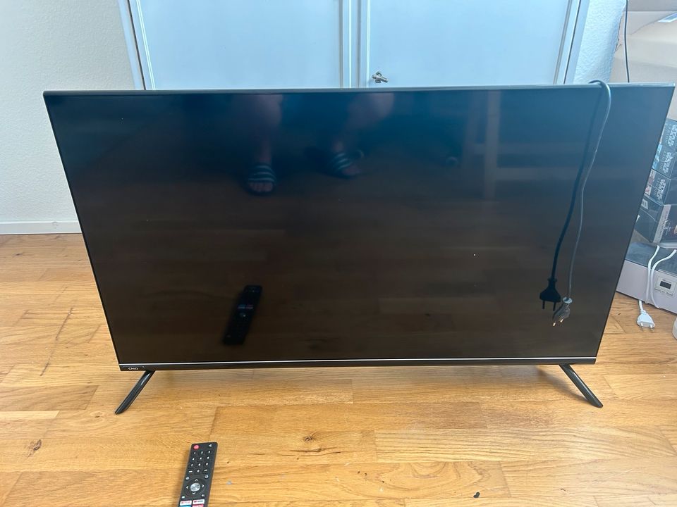 Chiq Smart TV 40“ / 100cm in Dormagen