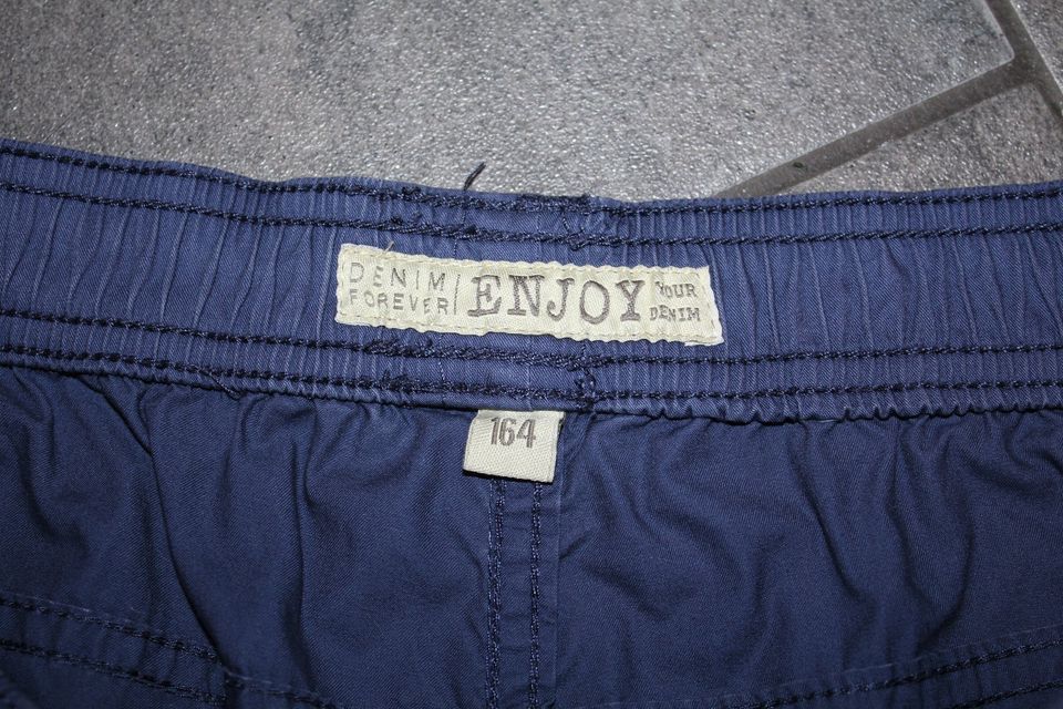 kurze Hose / Shorts für Jungen blau Größe 164 in Meppen