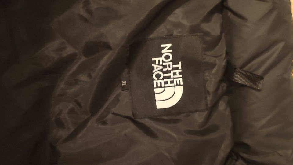 North Face Daune Steppweste schwarz L XL unisex neu in Saarbrücken