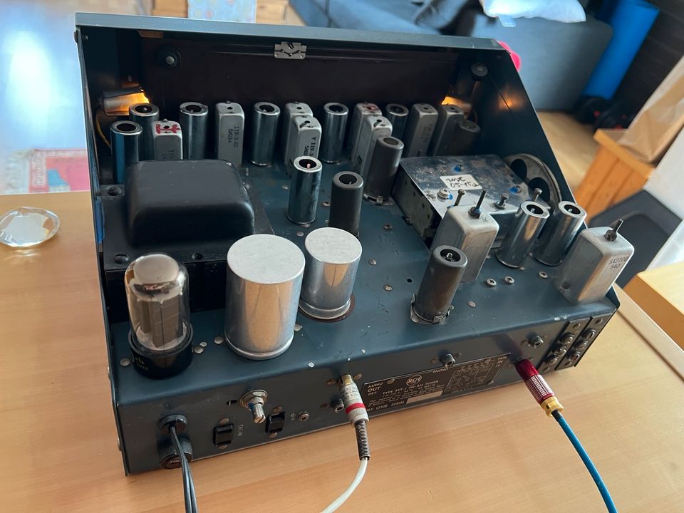 RCA SVT-1 Röhrenvorstufen mono Tube preamps in Winterberg