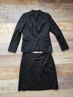 Comma Kostüm Business Rock und Blazer Gr. 38 schwarz NEUWERTIG Schleswig-Holstein - Neumünster Vorschau