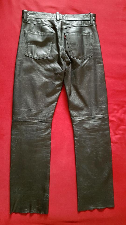 Lederhose / Bikerhose von NLC Nashville Leather Company, Gr. 33 in Zirndorf