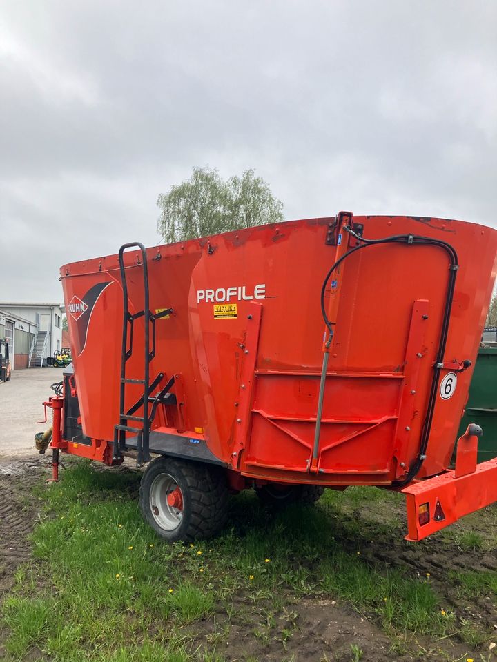 Kuhn Profile 1470 Futtermischwagen kein BVL kein Strautmann in Versmold