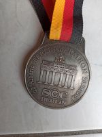 25 Berlin Marathon 1998 Medaille guter Zustand Baden-Württemberg - Edingen-Neckarhausen Vorschau