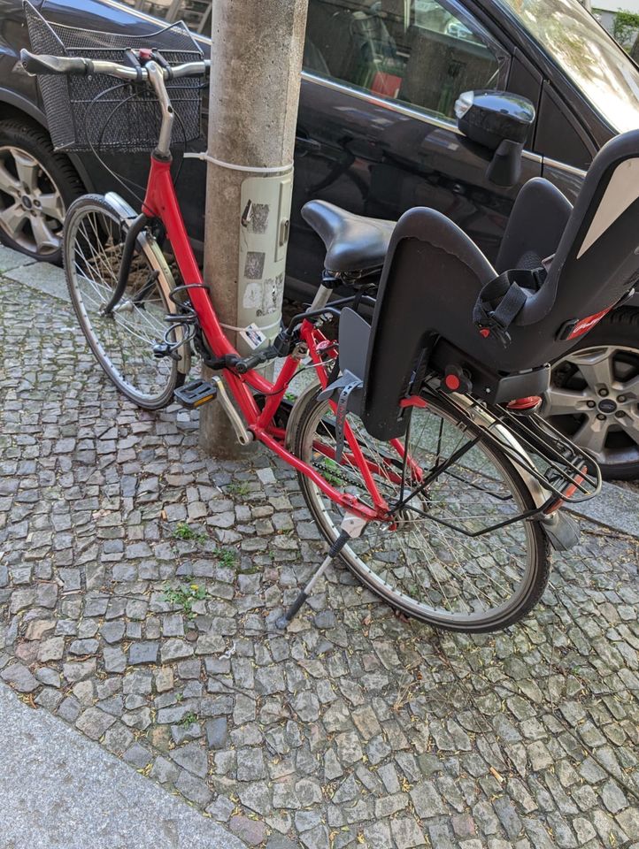 Solides 28 Zoll Damenrad in Berlin