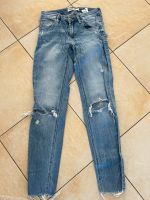 Neuwertig- schöne Tally Weijl Jeans in Größe 32 Dresden - Kauscha Vorschau