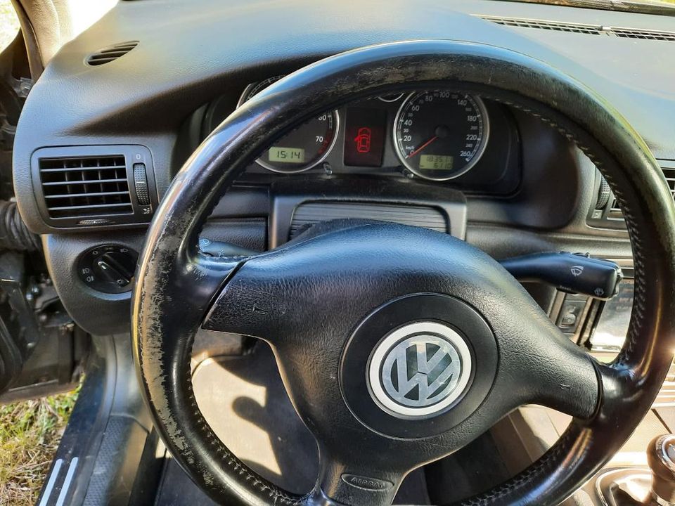 VW Passat 3BG Limosine V6 4Motion in Ahrensfelde
